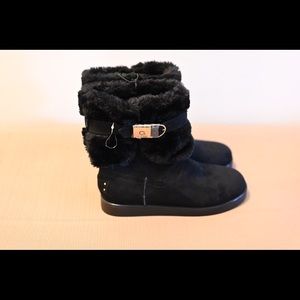 Brand NEW G By Guess Women’s Winter Boots